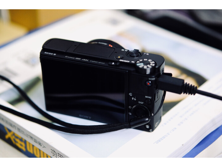 索尼（SONY）DSC-RX100M6 黑卡数码相机好不好啊_质量内幕媒体评测必看 品牌评测 第7张
