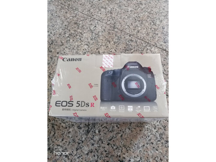 感受佳能eos 5dsr和a7r3有什么区别呢？爆料哪个好？