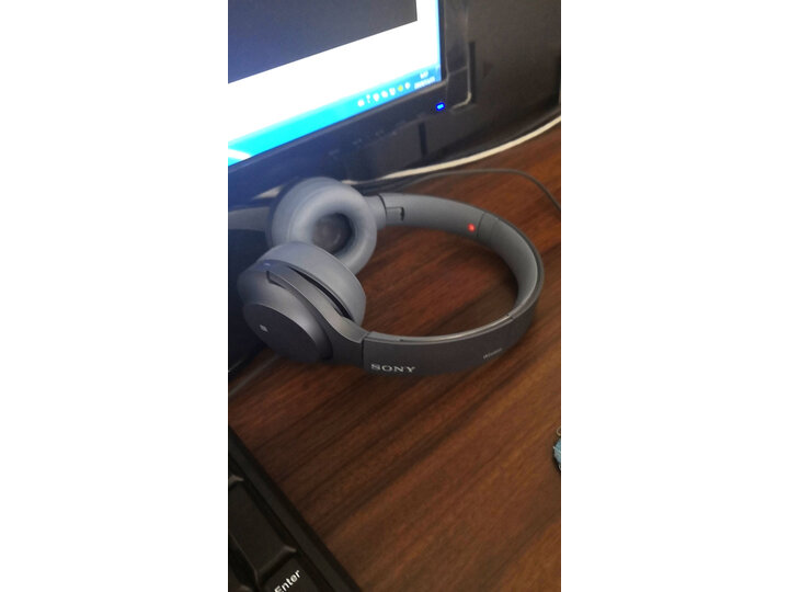 对比索尼whh800和beats solo3功能有什么区别？分析哪个好？