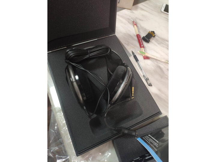 爆料森海塞尔hd650新版与旧版有区别没有？剖析哪个好？