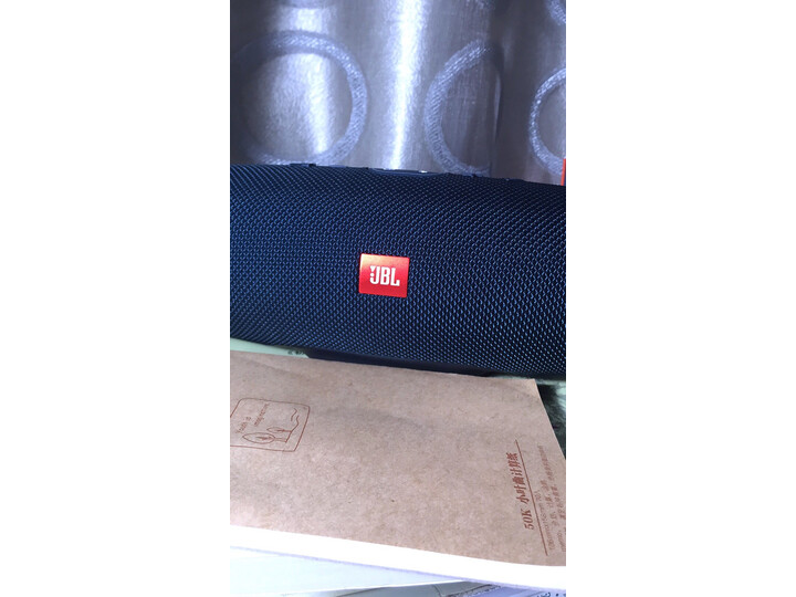 评测jbl charge4和Xtreme哪个好？入手有啥区别？