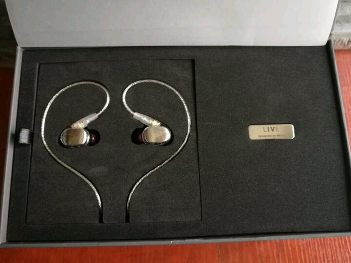 对比魅族live和15年限量有没有区别？分析哪个好？