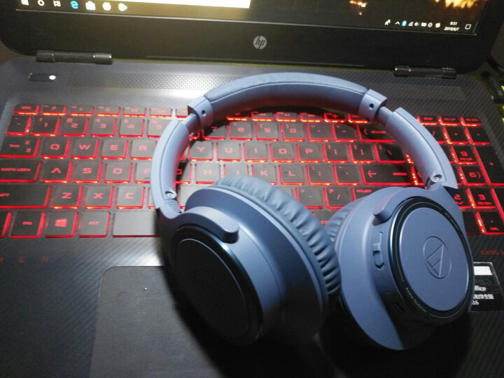 讨论明基e580和e580T哪个好？对比区别有吗？