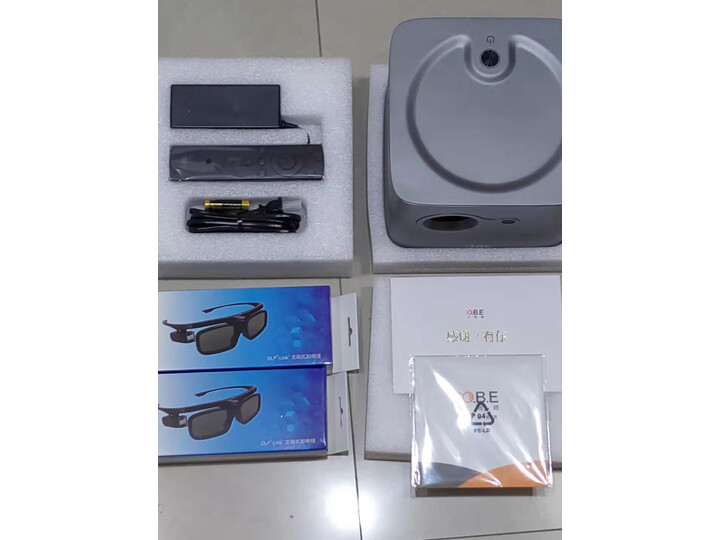 评价大眼橙x7d和极米z6x区别是什么感受哪个好？