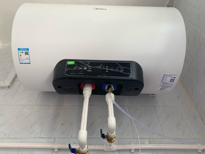 美的 涡旋速热80mm小体积电热水器80升 F8030-A9(HE)怎么样,最真实使用感受曝光【必看】 首页推荐 第4张