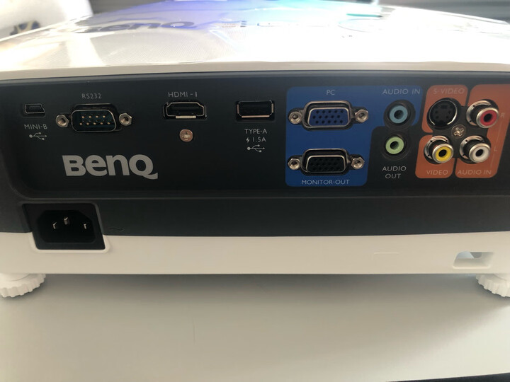 分享明基au716n和极米哪个好？解密区别是？