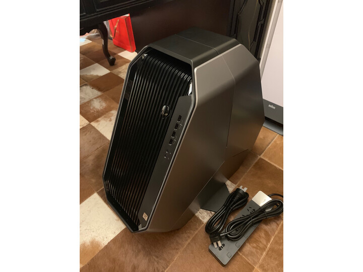 外星人Alienware Area水冷游戏台式电脑主机怎么样.质量好不好【内幕详解】 首页推荐 第2张