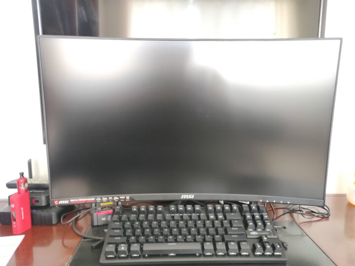 讨论微星pag271cqr和pag301cr哪个好？对比区别有吗？