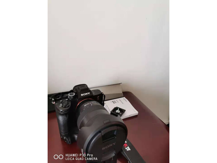 索尼（SONY） 竖拍手柄兼电池盒VG-C4EM怎样【真实评测揭秘】适用于a9m2,a7r4吗？ 首页推荐 第8张