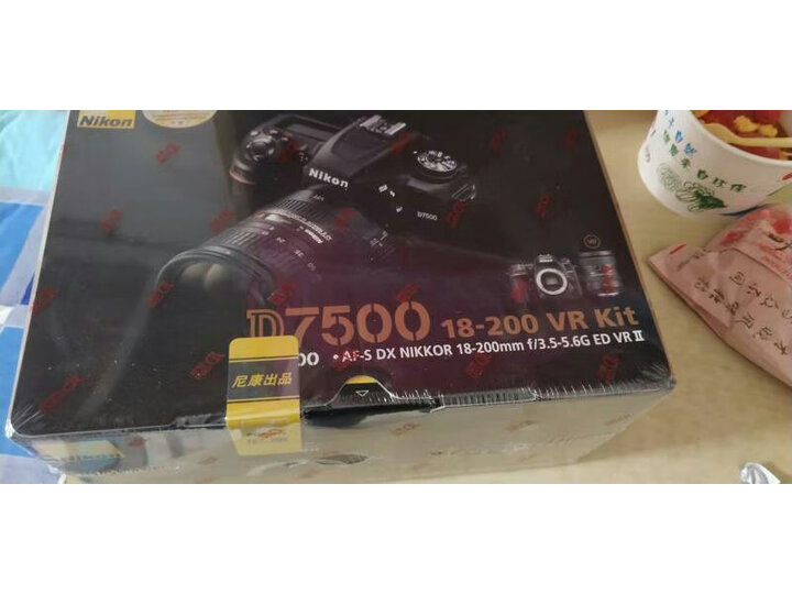 测评尼康d7500和佳能800d区别有没有？反馈哪个好？
