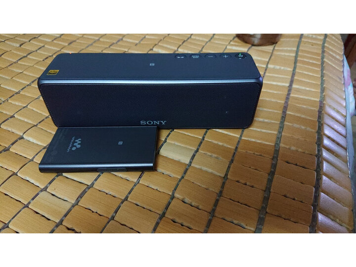 说说纽曼v03和rv51哪个好？比拼区别是？
