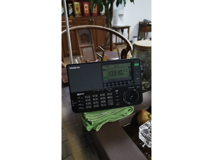 剖析山进ats909x对比德生PL880哪个好？解析区别是什么？