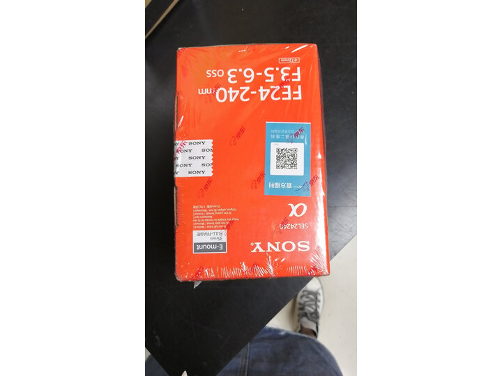 纠结索尼sel24240与佳能区别怎么样？详解哪个好？