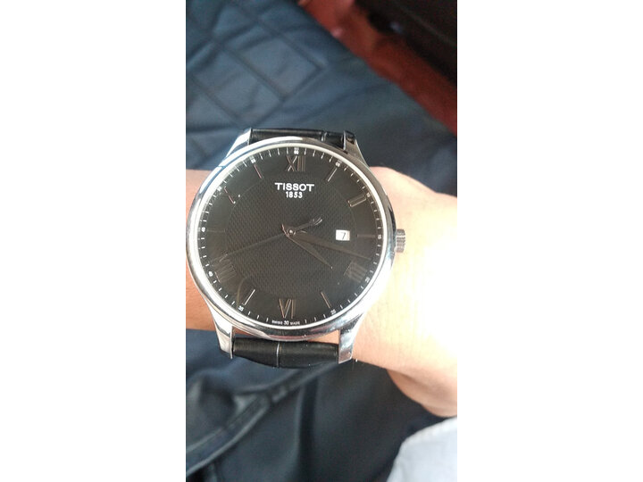 天梭(TISSOT)瑞士手表 俊雅系列皮带石英男士手表T063.610.16.058.00怎么样,质量很烂是真的吗【使用揭秘】 首页推荐 第9张