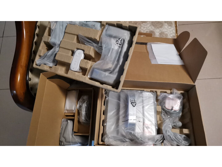 科沃斯Ecovacs窗宝W83S智能家用擦窗擦玻璃全自动擦窗机器人怎么样？质量会不会很垃圾？ 首页推荐 第4张