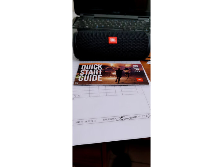 解析jbl flip5和charge4哪个好？谈谈有什么区别？