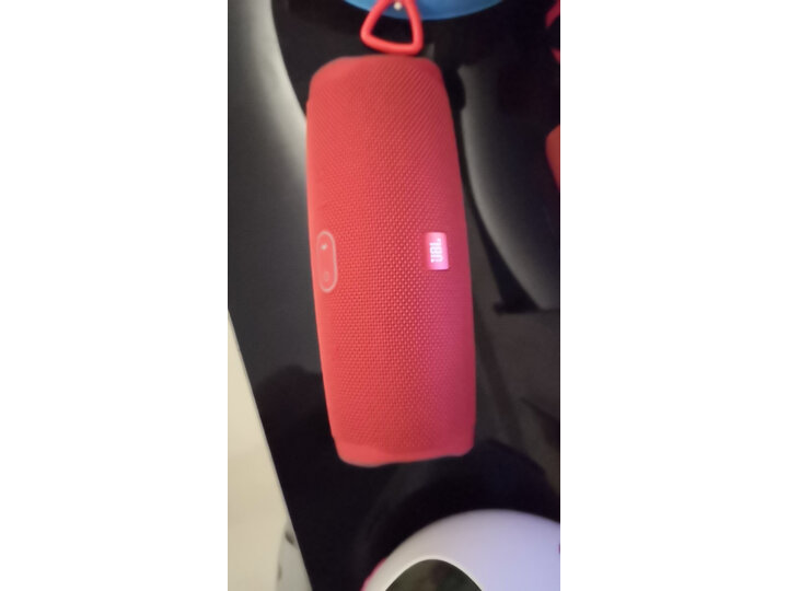 评测jbl charge4和Xtreme哪个好？入手有啥区别？