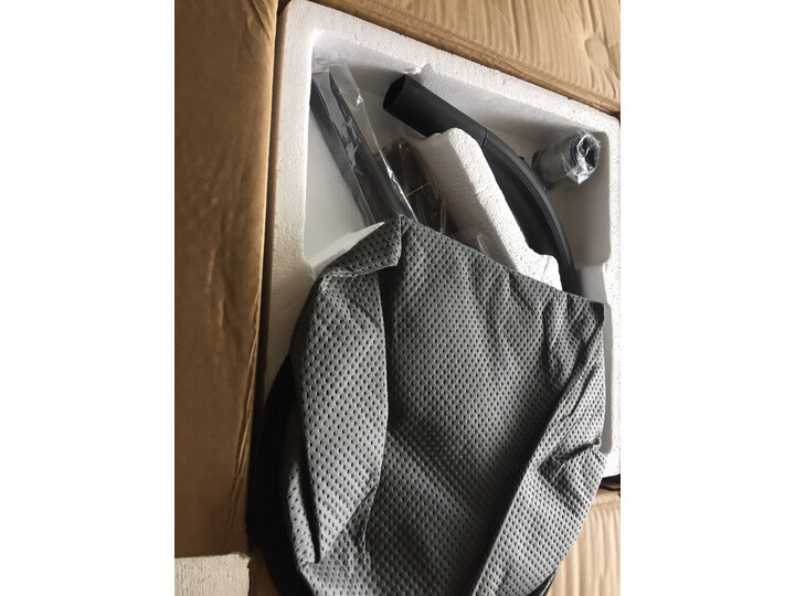 小狗（puppy）干湿吹三用大功率桶式商用家用吸尘器Q1 White怎么样？有谁用过，质量如何 首页推荐 第1张