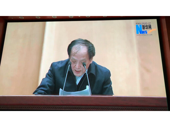 纠结索尼sel24240与佳能区别怎么样？详解哪个好？
