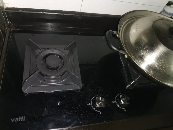 详细剖析华帝i10052B怎么样呢？老司机揭秘解说