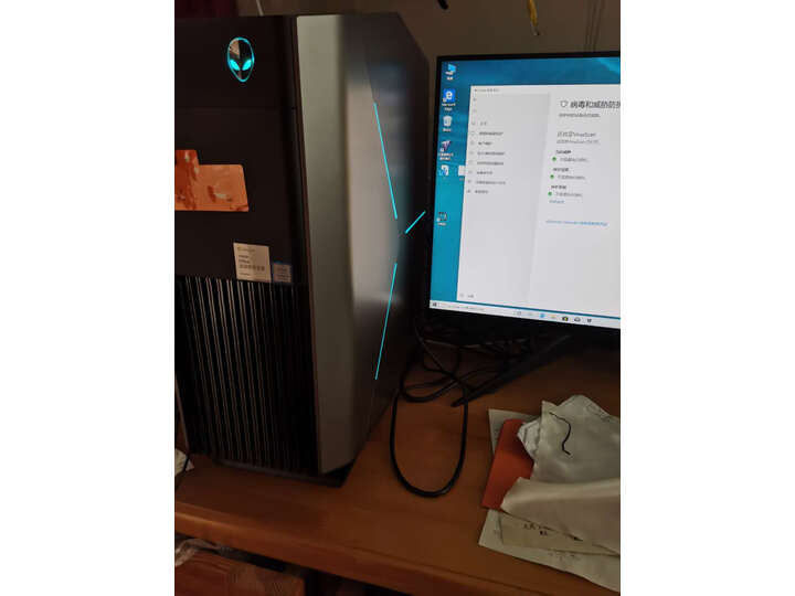 评测外星人aw2518h和aw2518hf哪个好？入手有什么区别呢？
