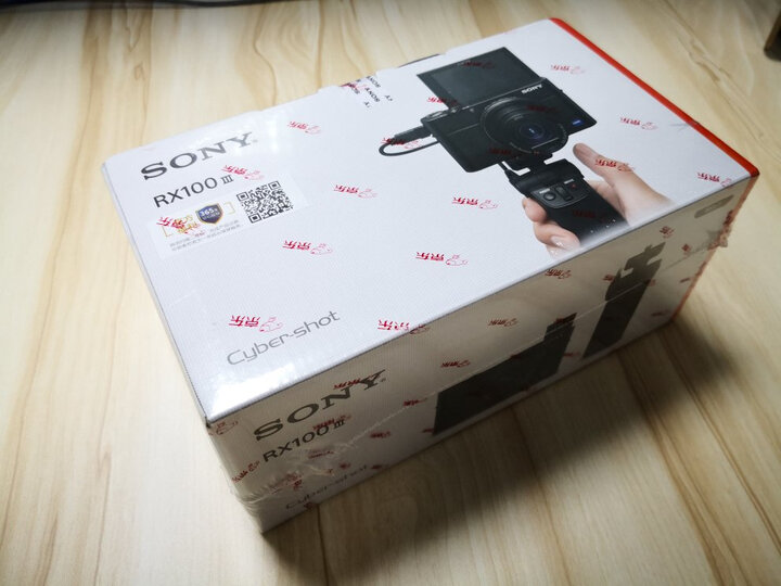 索尼（SONY）RX100M3G 黑卡数码相机怎么样？质量口碑如何，详情评测分享 首页推荐 第3张