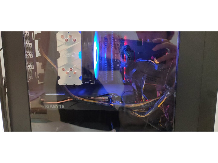 入手曝光飞利浦spa2100和漫步者r101v哪个好？谈谈有什么区别呢？