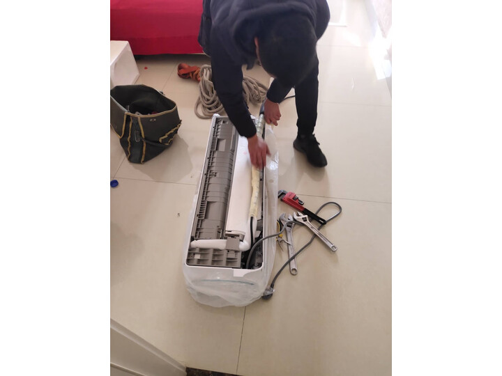 对比奥克斯明月侠和黄金侠哪个好？反馈有何区别？