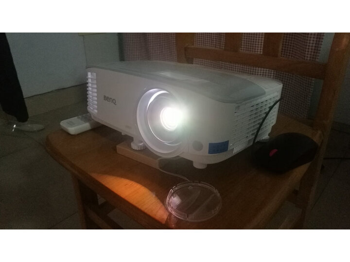 曝光明基i705和w1120对比评测哪个好？使用功能有什么区别？