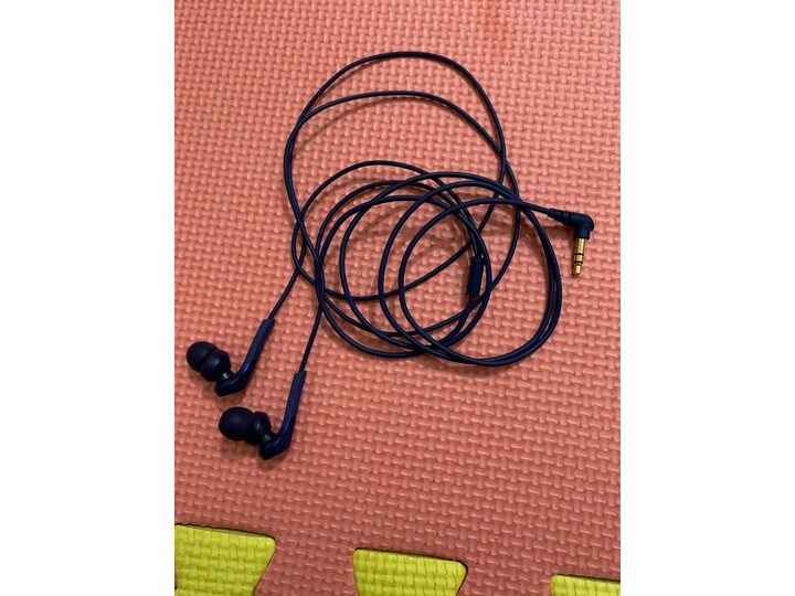 解密飞利浦shl3565bk和shp9500哪个好？评测区别有没有？