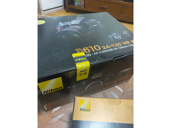 讨论尼康d610和d7500有什么区别呢？对比哪个好？