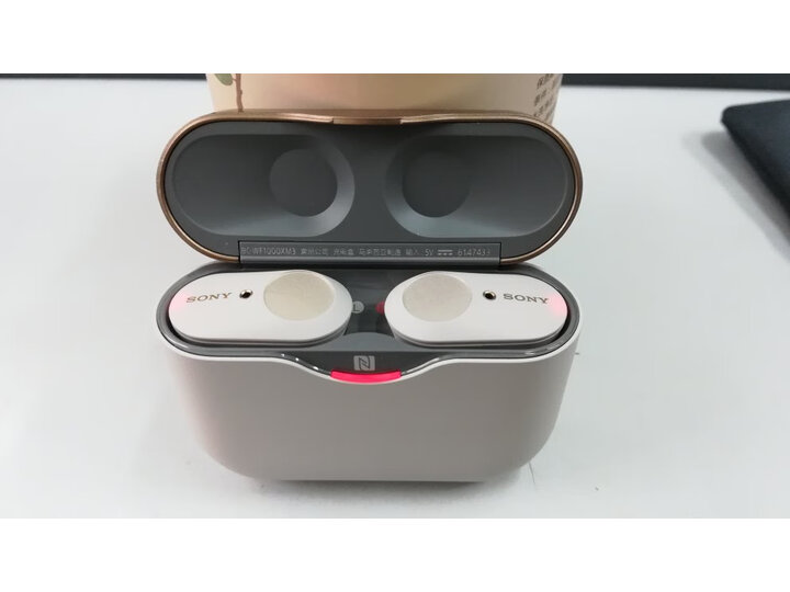 对比索尼wf1000xm3和airpods pro有什么区别？分析哪个好？