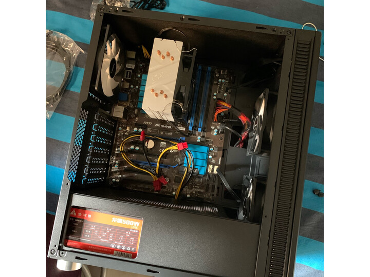 使用先马黑洞7和黑洞标准版区别哪个好？比拼区别大吗？