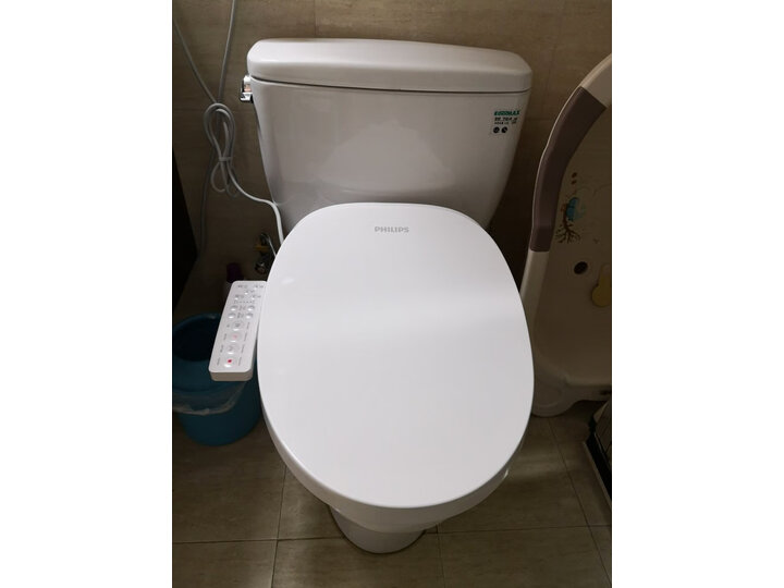 飞利浦 PHILIPS 智能马桶盖 智能马桶AIB1822-93使用评价怎么样啊？？网友最新质量内幕吐槽 首页推荐 第7张