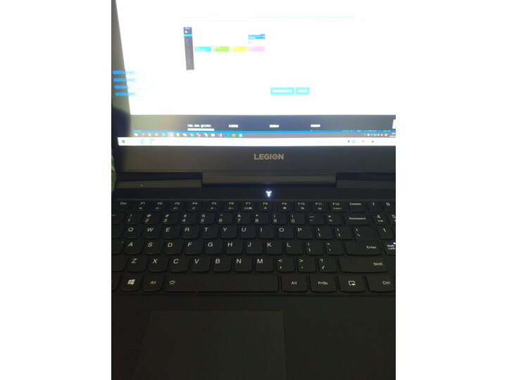 优缺点剖析拯救者y7000和暗影精灵5哪个好？剖析有区别没有？体验