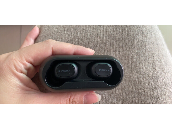 体验qcyt1s和红米airdots区别大吗？说说哪个好？