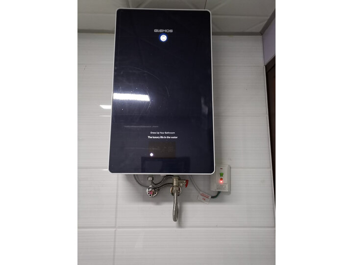 格林姆斯(GLEMOS) 电热水器GWL-ZS9-深湖蓝怎么样？大咖统计用户评论，对比评测曝光 首页推荐 第9张