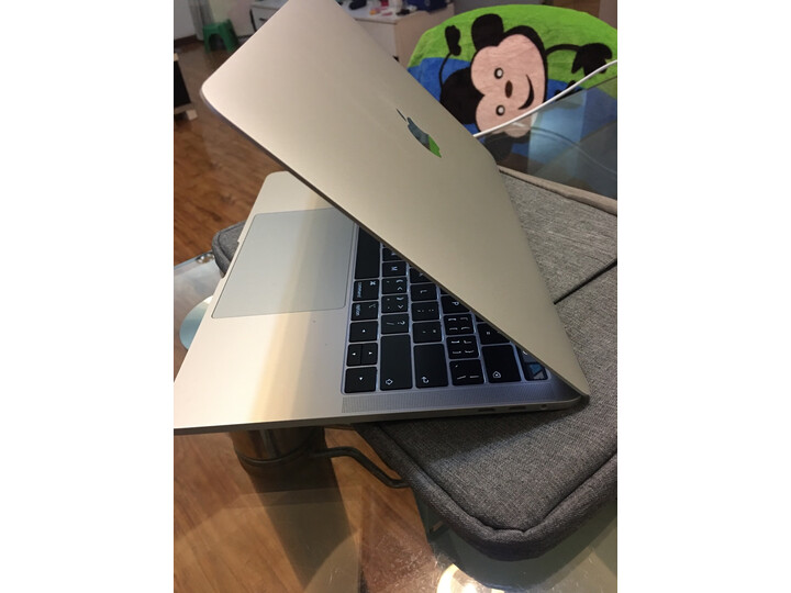 分析applemacbookpro和air哪个好？点评区别是什么？