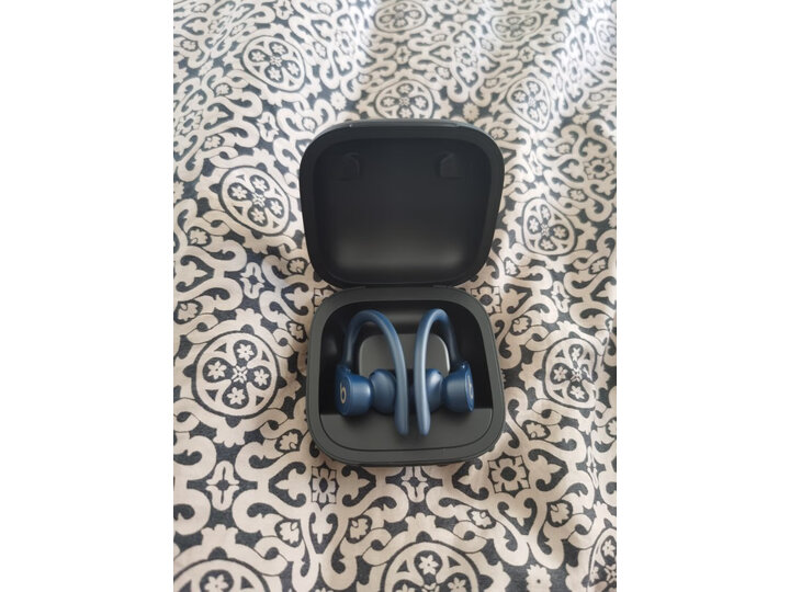 曝光beats powerbeats pro和airpods pro哪个好？比拼有什么区别