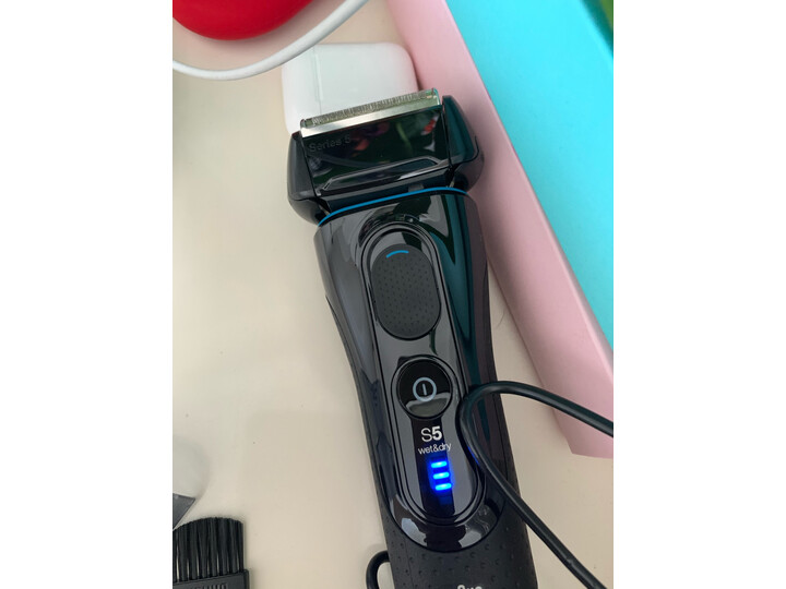 博朗5系5040s和飞利浦哪个好-博朗5系5040s和飞利浦深度对比_http://www.meifudie.com_好物_第13张