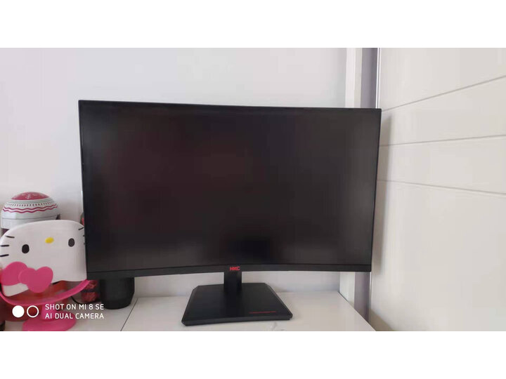 说说hkcgf70和g27哪个好？测评区别有没有？