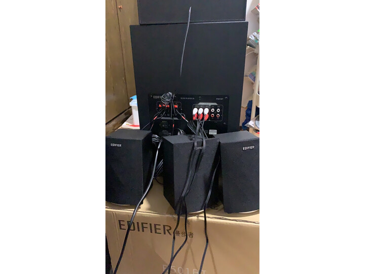 感受漫步者r501bt和c6xd哪个好？爆料有什么区别？