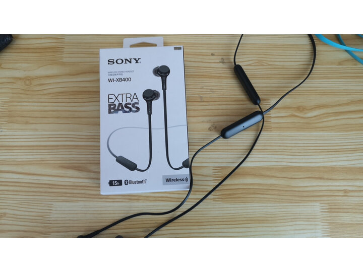 请问索尼wixb400和beatsx哪个好？比较区别有没有？