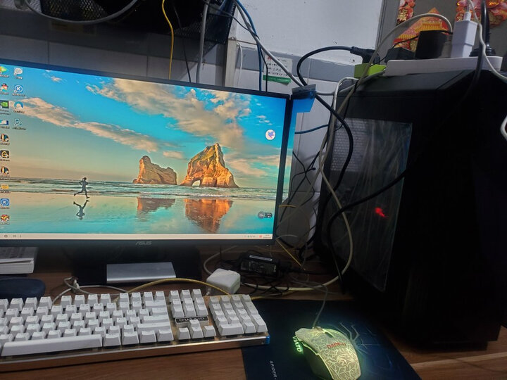比拼华硕vg259q和宏碁vg252q哪个好？反馈有何区别？