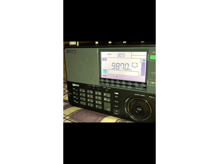 剖析山进ats909x对比德生PL880哪个好？解析区别是什么？
