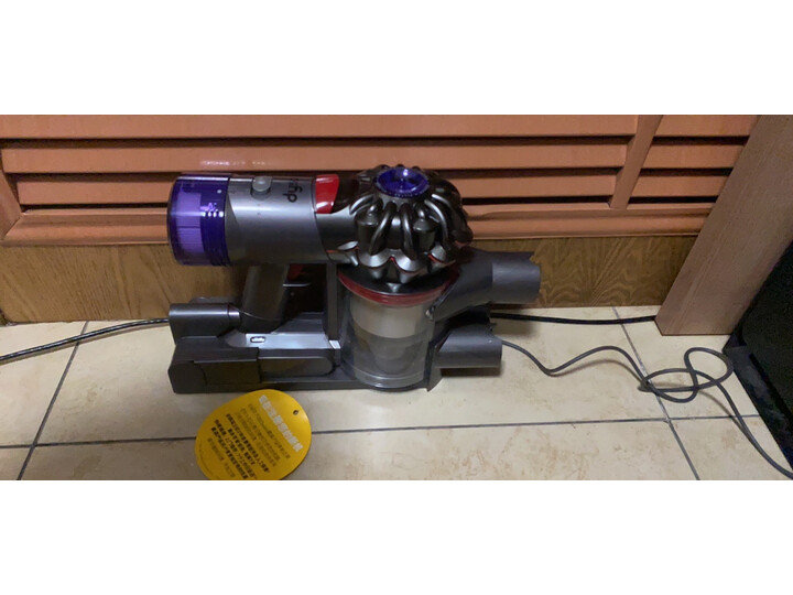 戴森(Dyson) 吸尘器V8 SLIM手持吸尘器怎么样【优缺点评测】媒体独家揭秘分享 首页推荐 第4张