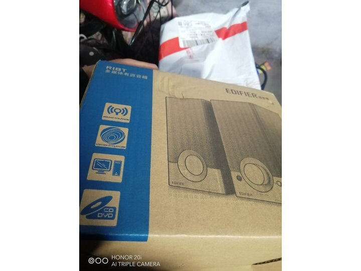 曝光漫步者r18t和r101v哪个好？使用区别大吗？