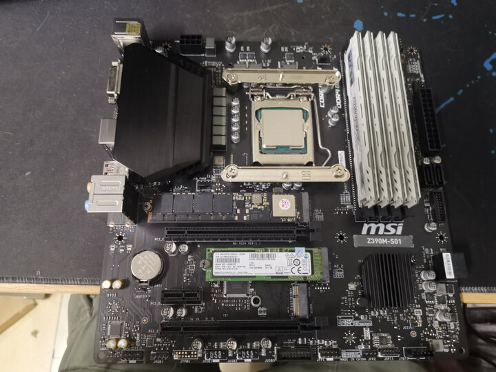 讨论微星z390m s01和迫击炮哪个好？对比有什么区别