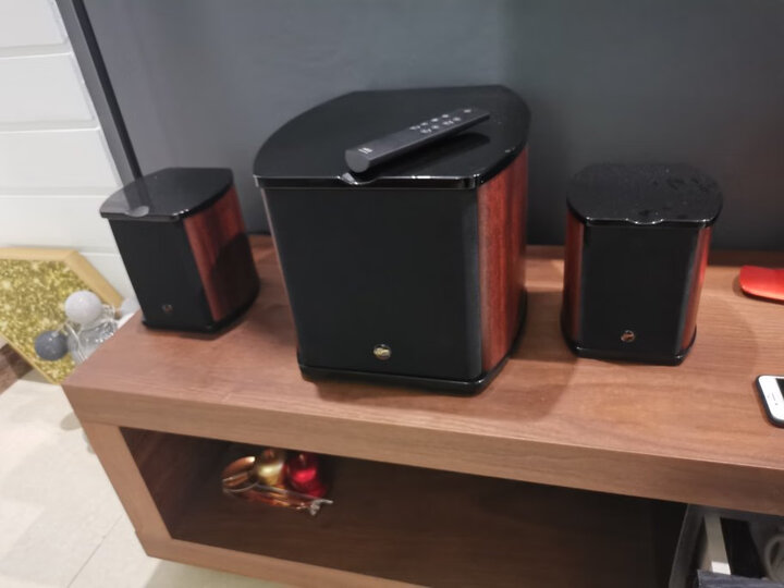对比惠威m50wmkiii和老款哪个好？分析区别大吗？
