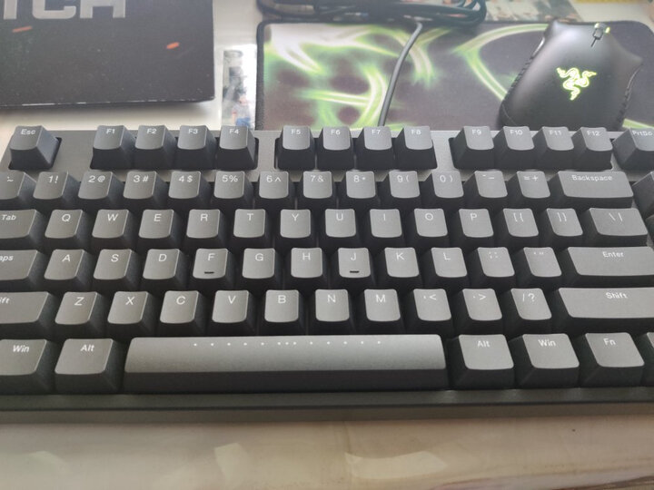对比ikbcc87和高斯gs87c哪个好？分析区别大吗？